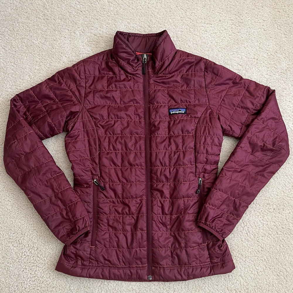 Patagonia Women Maroon Puffer